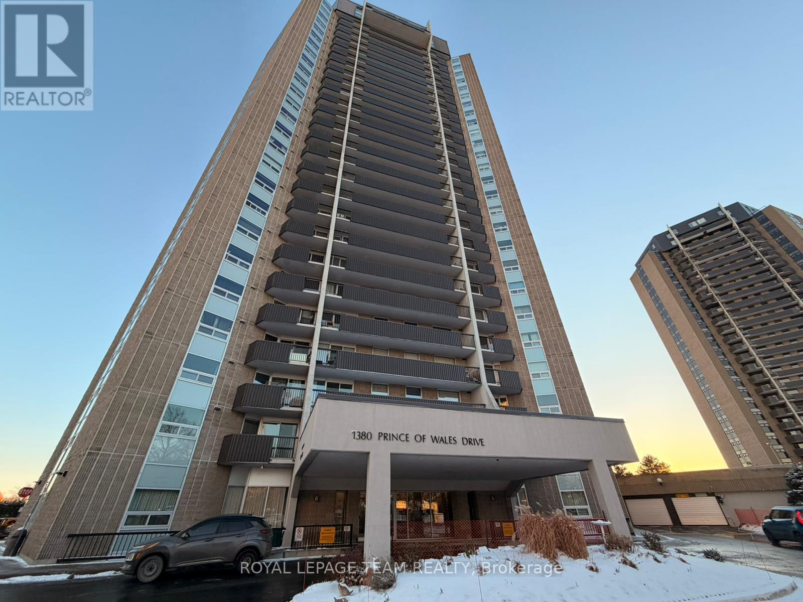 2606 - 1380 Prince Of Wales Drive, Ottawa, Ontario  K2C 3N5 - Photo 2 - X12687026