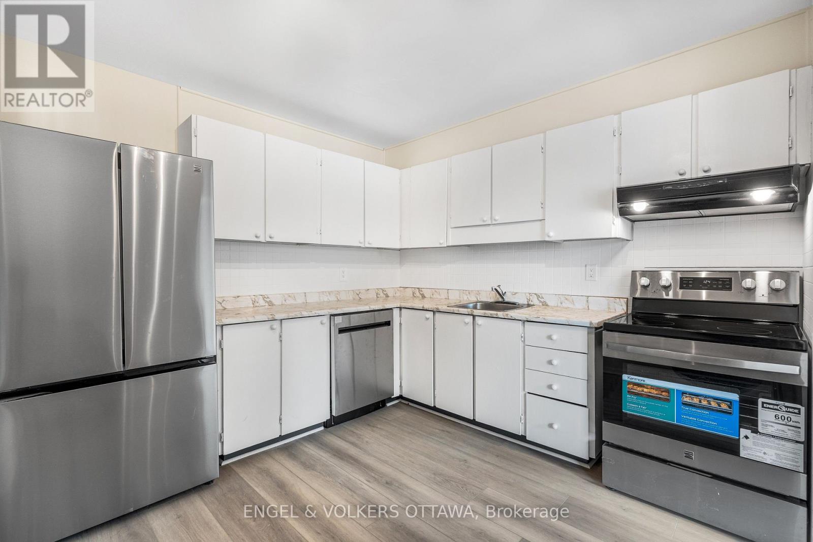 11 - 4606 Carrington Place, Ottawa, Ontario  K1B 4P9 - Photo 16 - X12687100