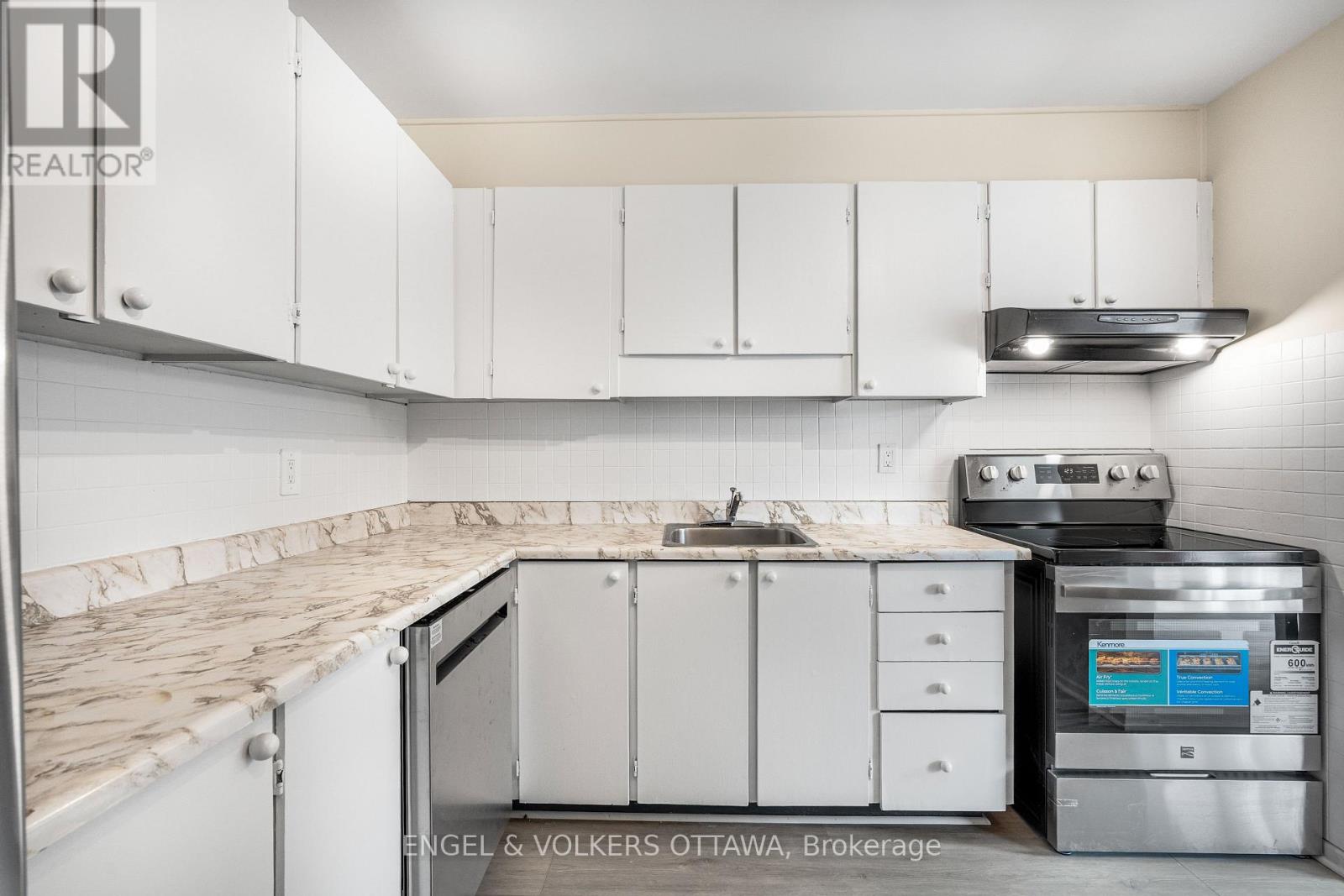 11 - 4606 Carrington Place, Ottawa, Ontario  K1B 4P9 - Photo 19 - X12687100