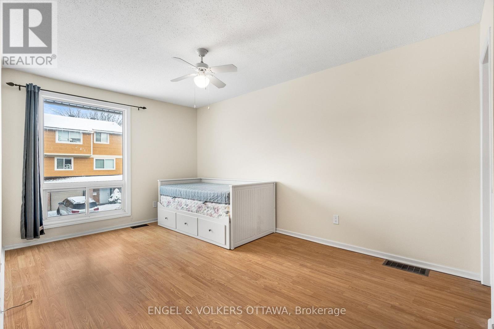 11 - 4606 Carrington Place, Ottawa, Ontario  K1B 4P9 - Photo 24 - X12687100