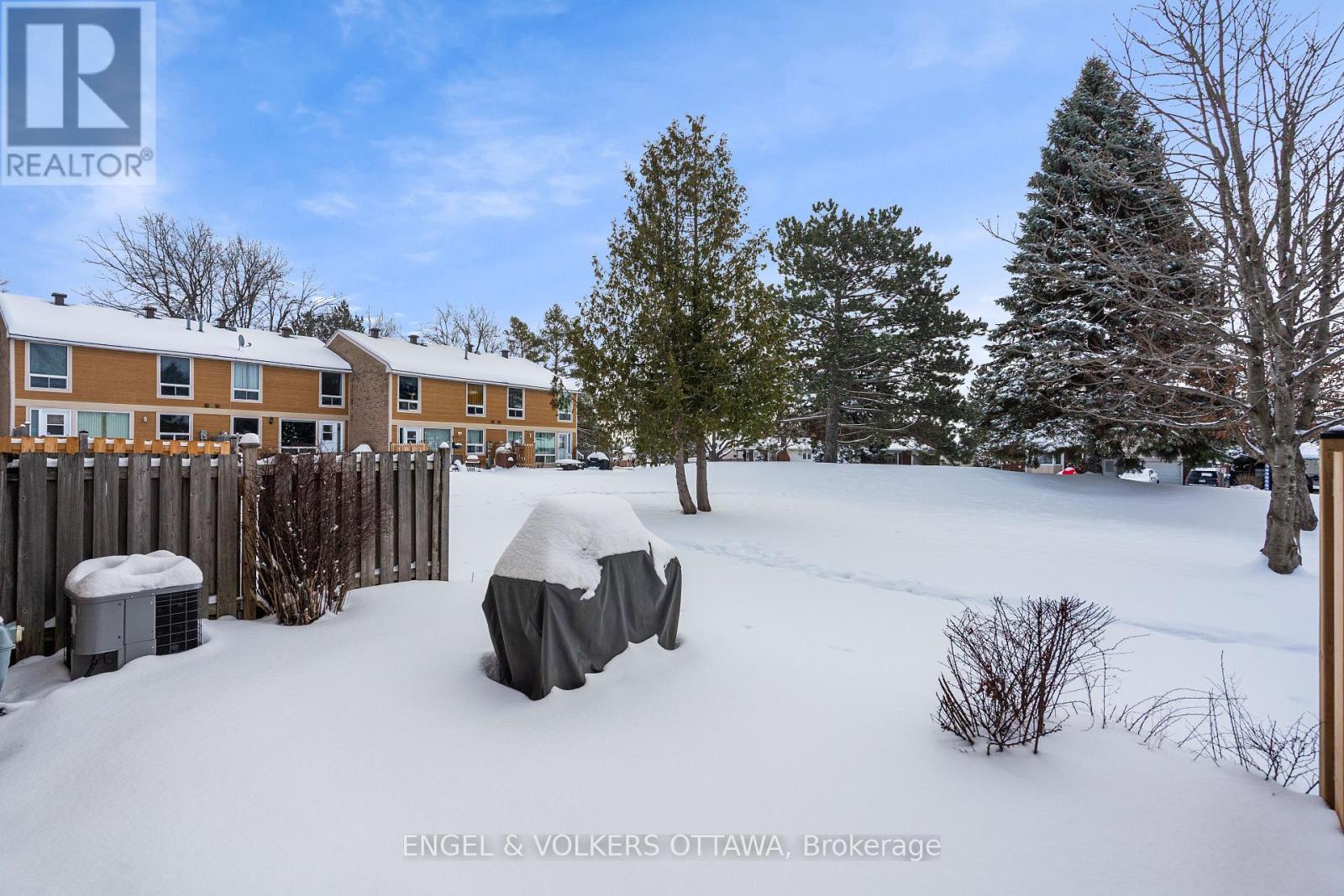 11 - 4606 Carrington Place, Ottawa, Ontario  K1B 4P9 - Photo 41 - X12687100