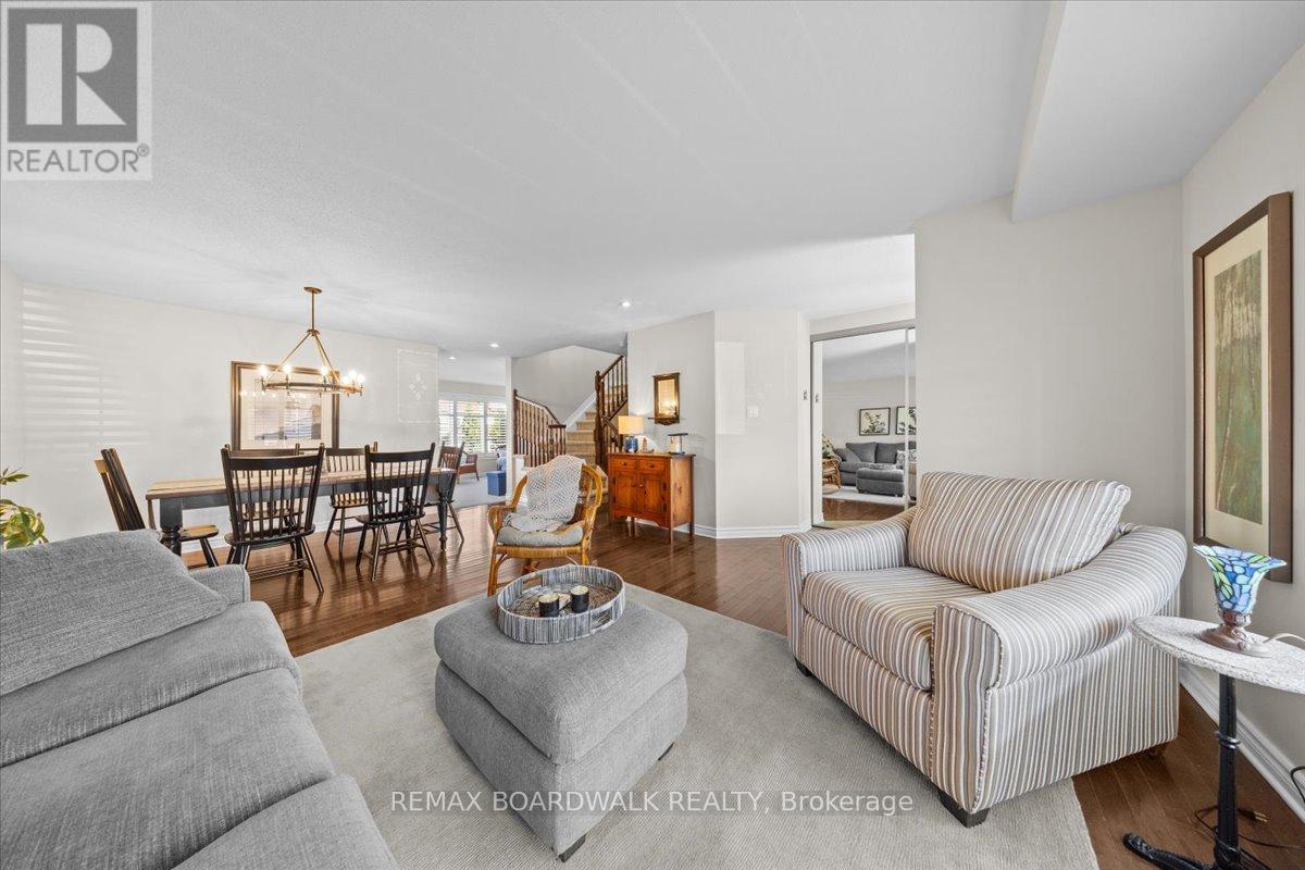 906 Pellerin Place, Ottawa, Ontario  K4A 0S4 - Photo 10 - X12687108