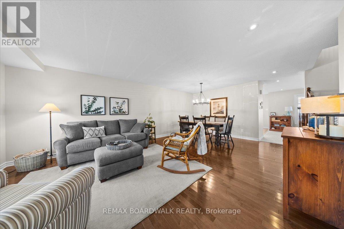 906 Pellerin Place, Ottawa, Ontario  K4A 0S4 - Photo 11 - X12687108