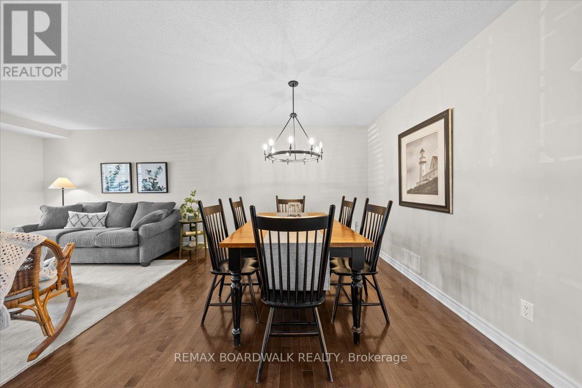 906 Pellerin Place, Ottawa, Ontario  K4A 0S4 - Photo 12 - X12687108