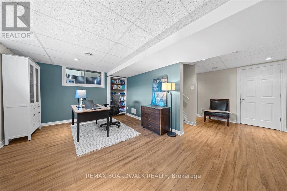 906 Pellerin Place, Ottawa, Ontario  K4A 0S4 - Photo 36 - X12687108