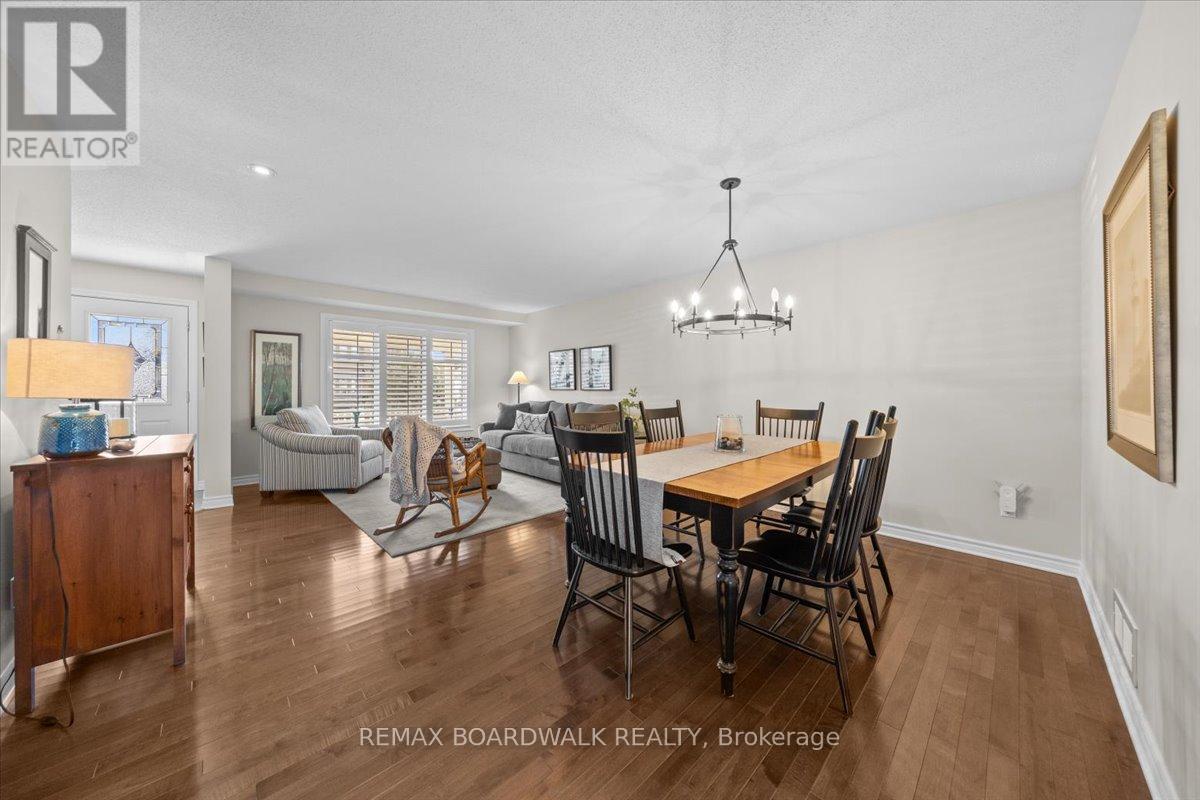 906 Pellerin Place, Ottawa, Ontario  K4A 0S4 - Photo 6 - X12687108