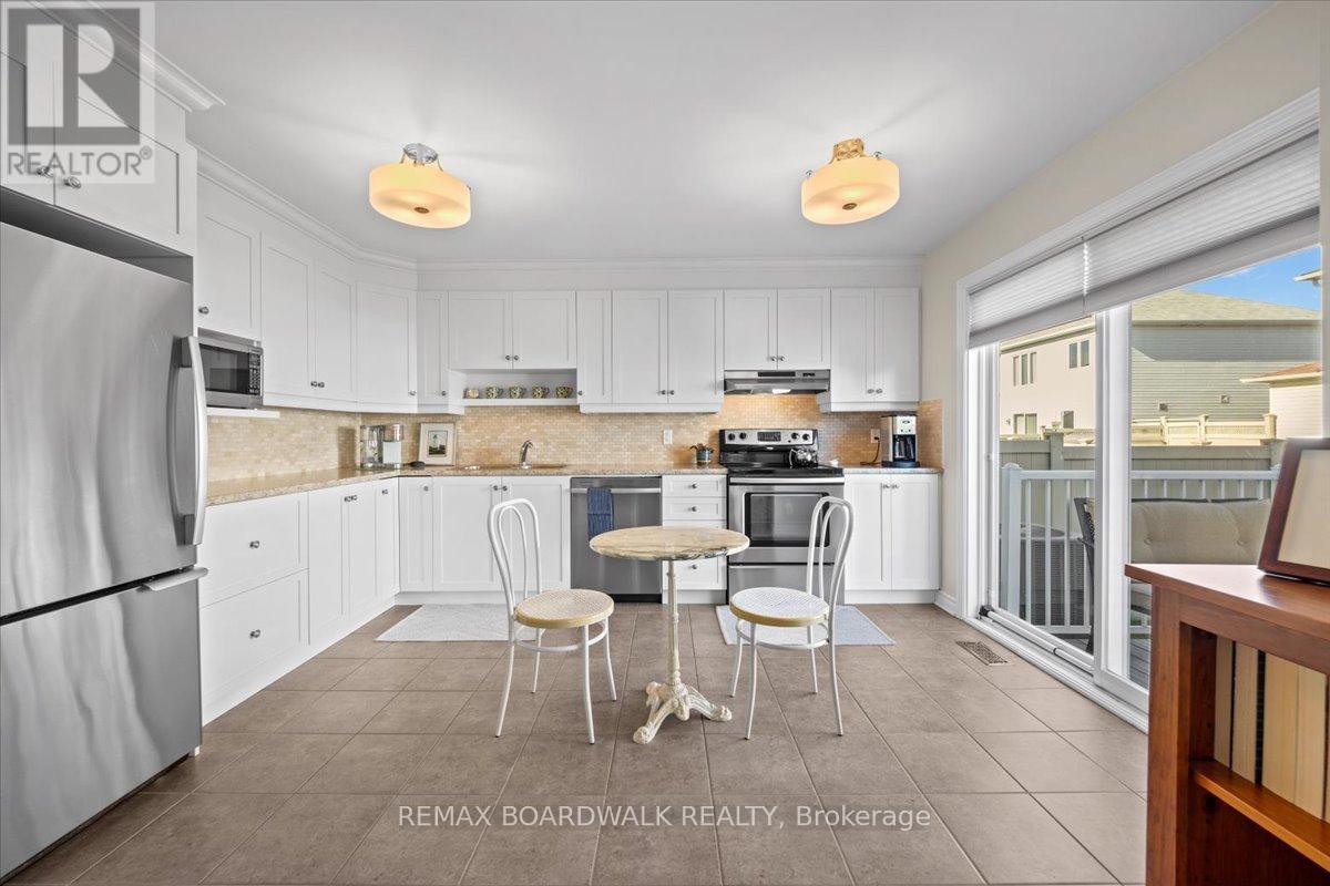 906 Pellerin Place, Ottawa, Ontario  K4A 0S4 - Photo 8 - X12687108