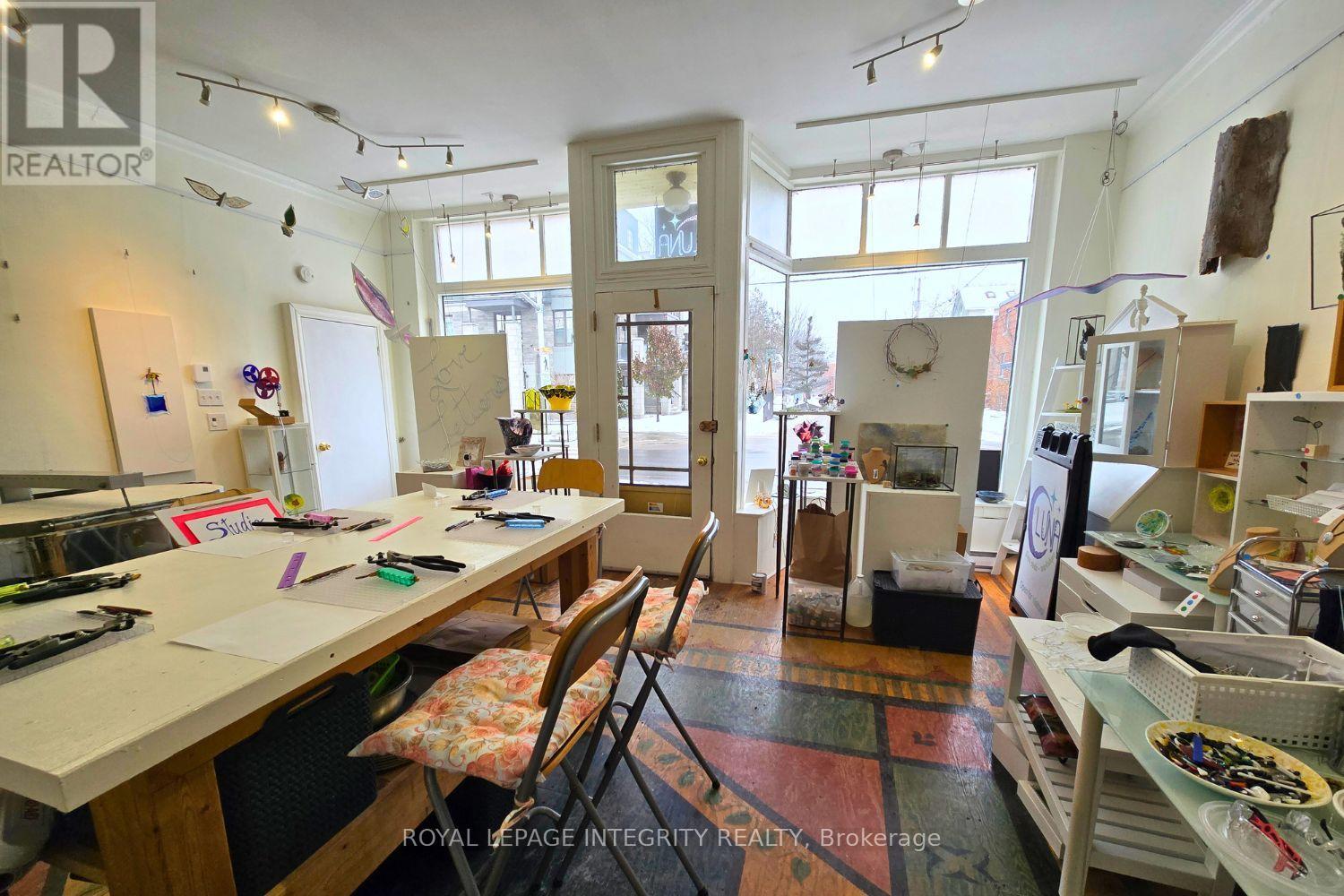 299 Crichton Street, Ottawa, Ontario  K1M 1W3 - Photo 5 - X12687130