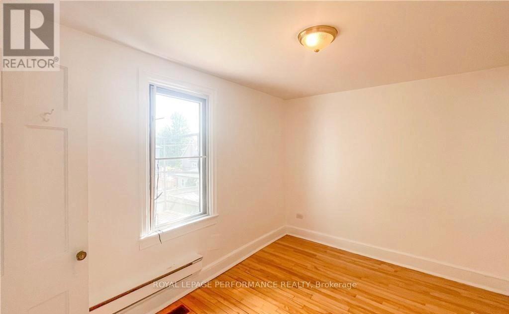 3 - 110 Glynn Avenue, Ottawa, Ontario  K1K 1S8 - Photo 6 - X12687180