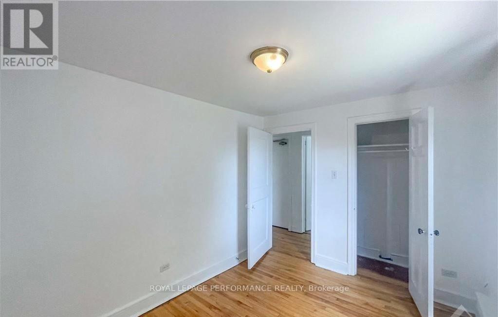 3 - 110 Glynn Avenue, Ottawa, Ontario  K1K 1S8 - Photo 8 - X12687180
