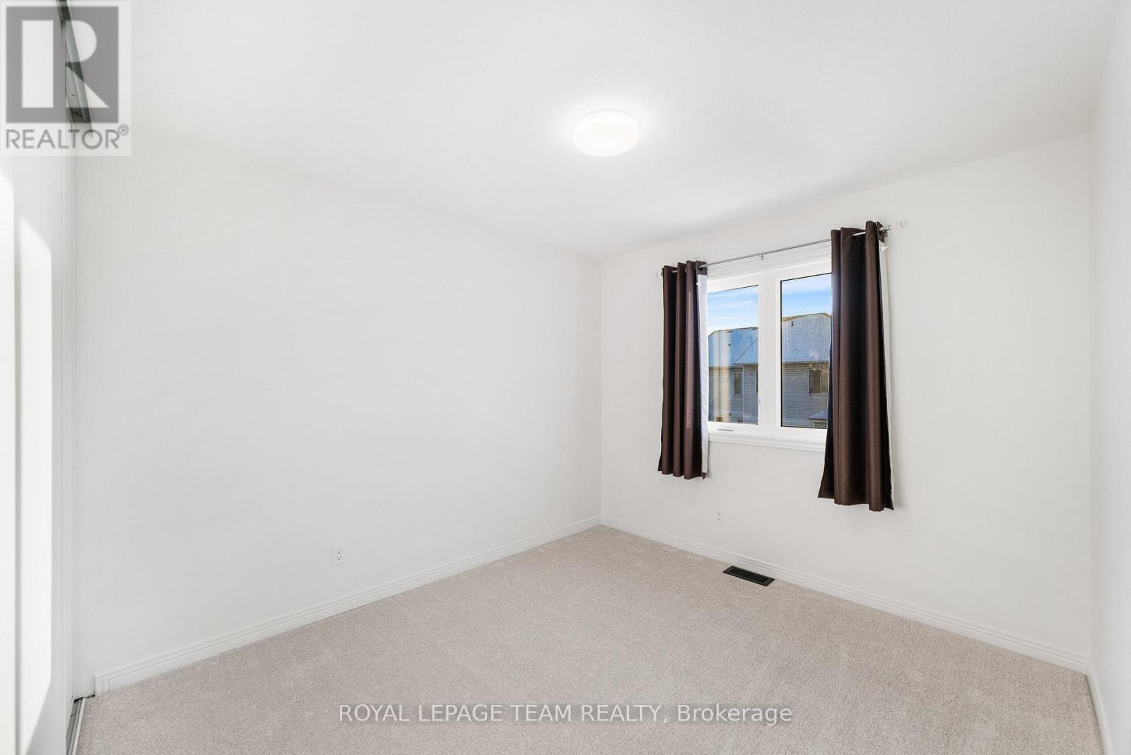 32 Bishops Mills Way, Ottawa, Ontario  K2K 3C1 - Photo 31 - X12687336