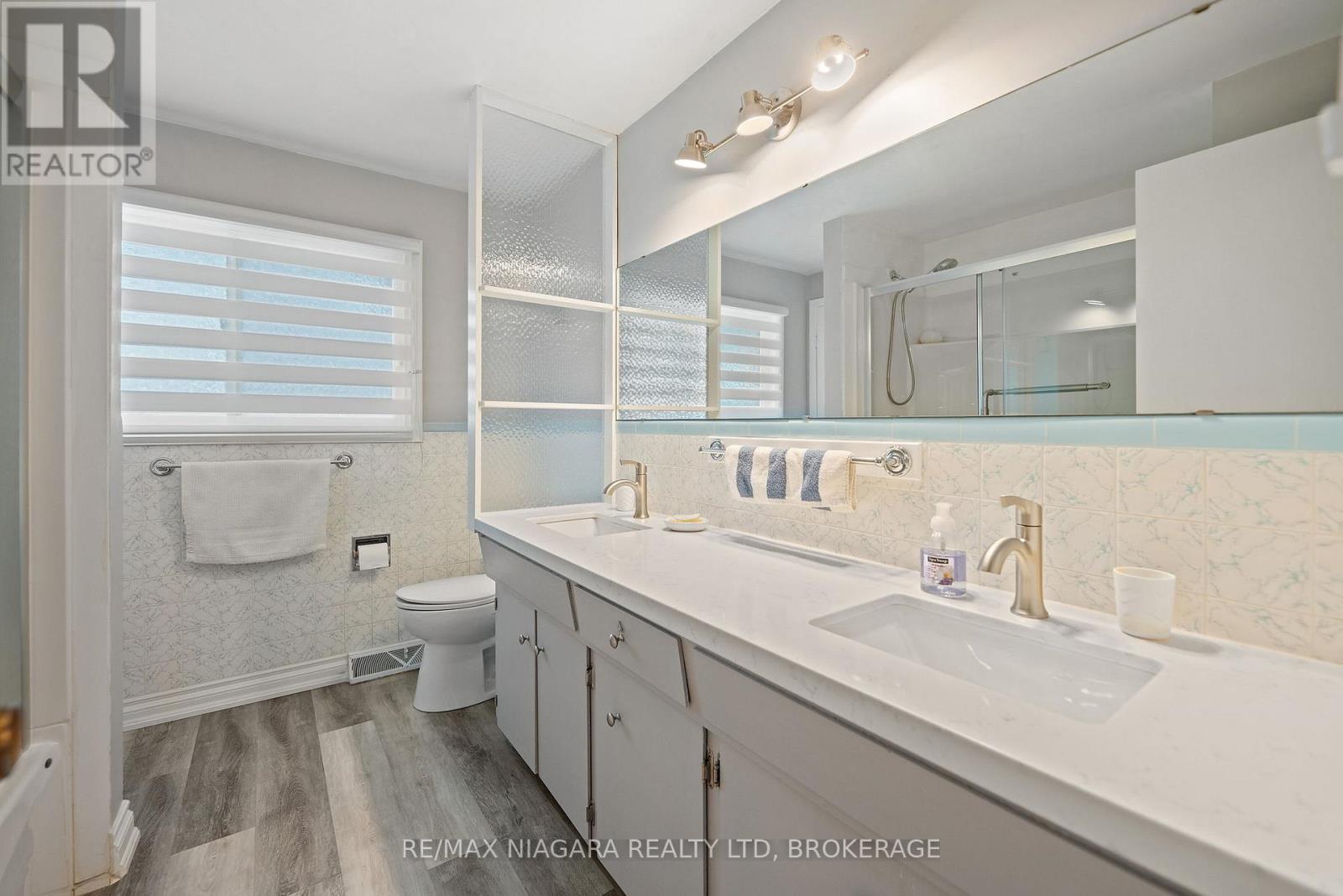 4204 Patten Crescent, Niagara Falls, Ontario  L2E 6J2 - Photo 18 - X12687198