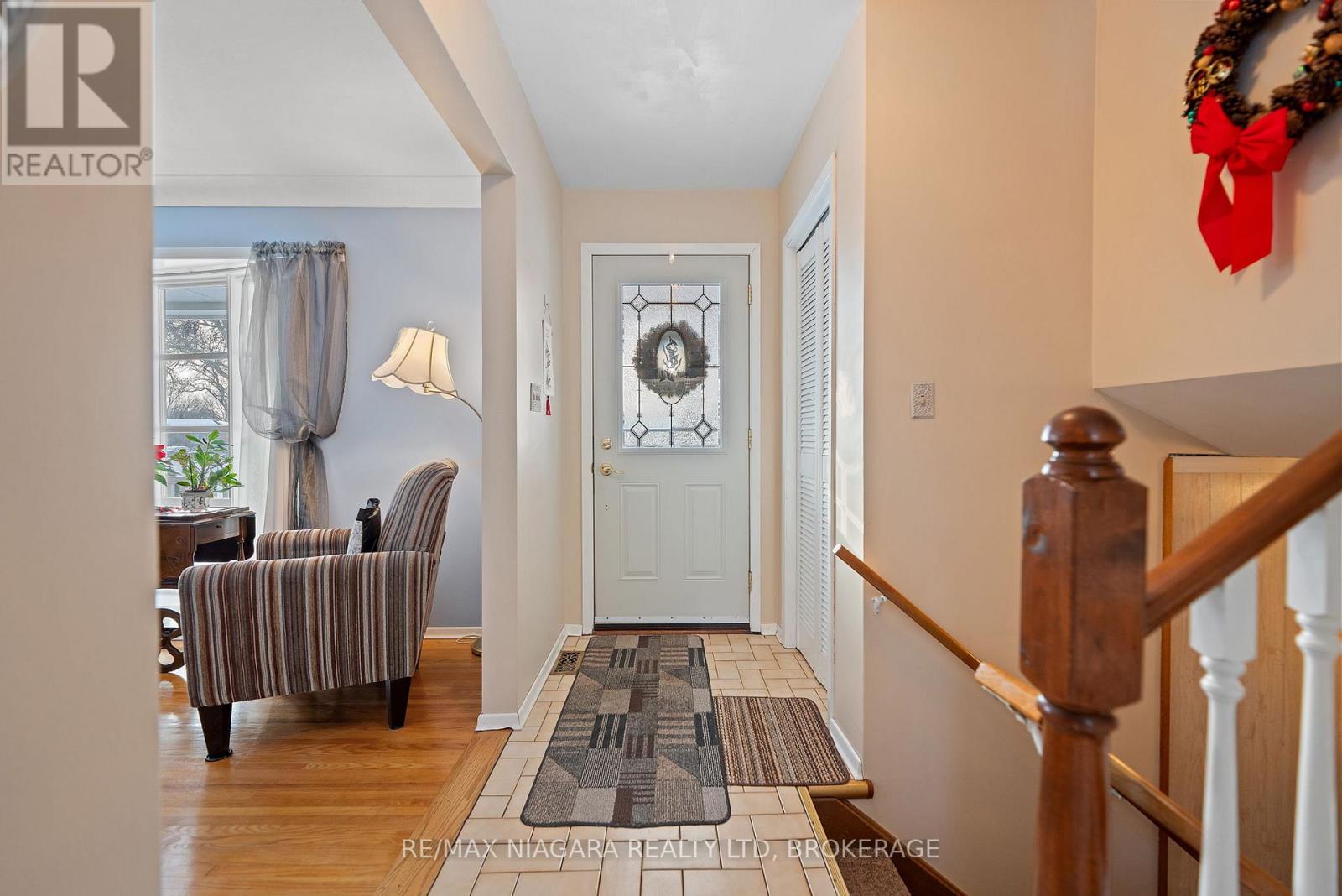 4204 Patten Crescent, Niagara Falls, Ontario  L2E 6J2 - Photo 5 - X12687198