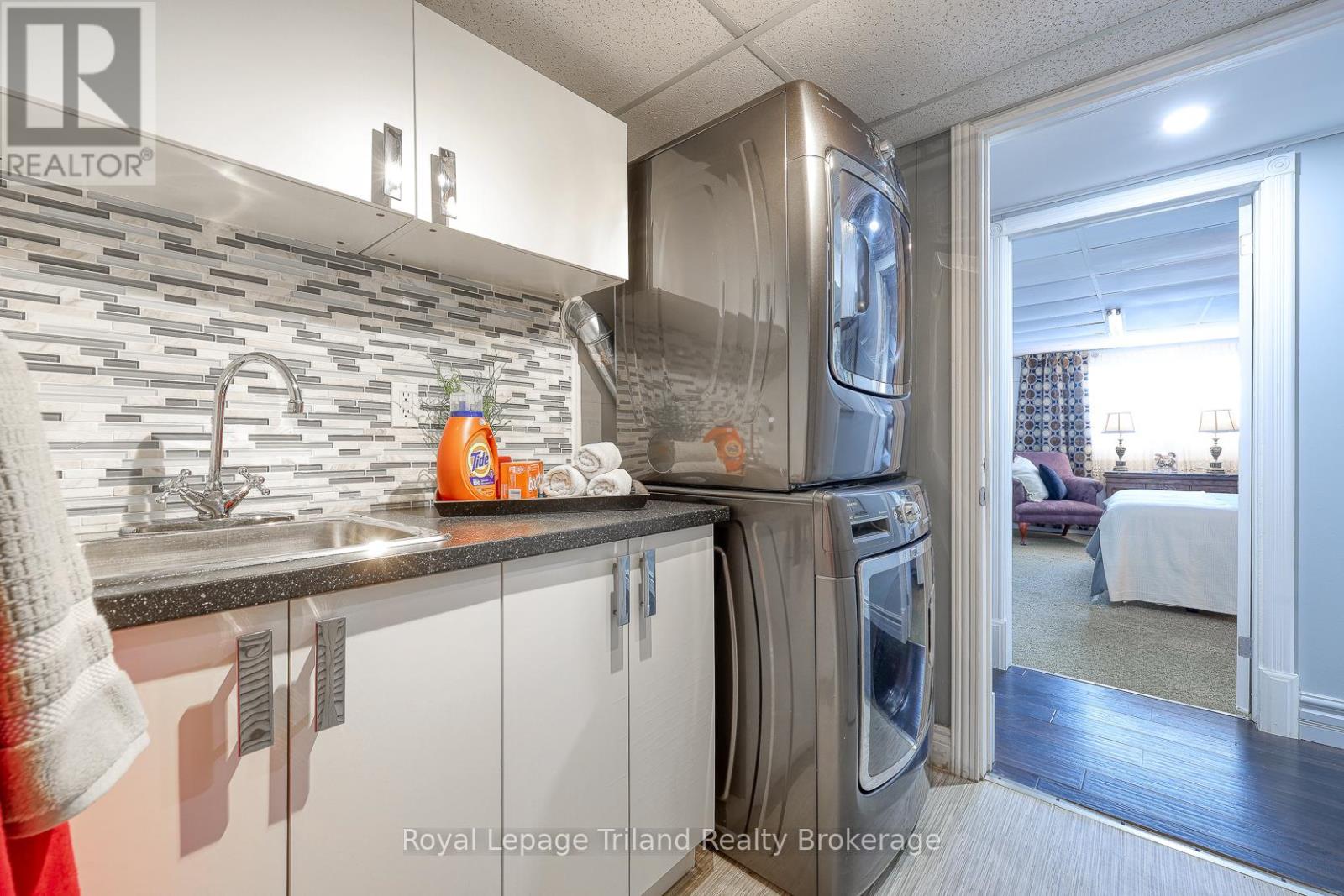 11 Princess Park Road, Ingersoll, Ontario  N5C 1X7 - Photo 33 - X12687254