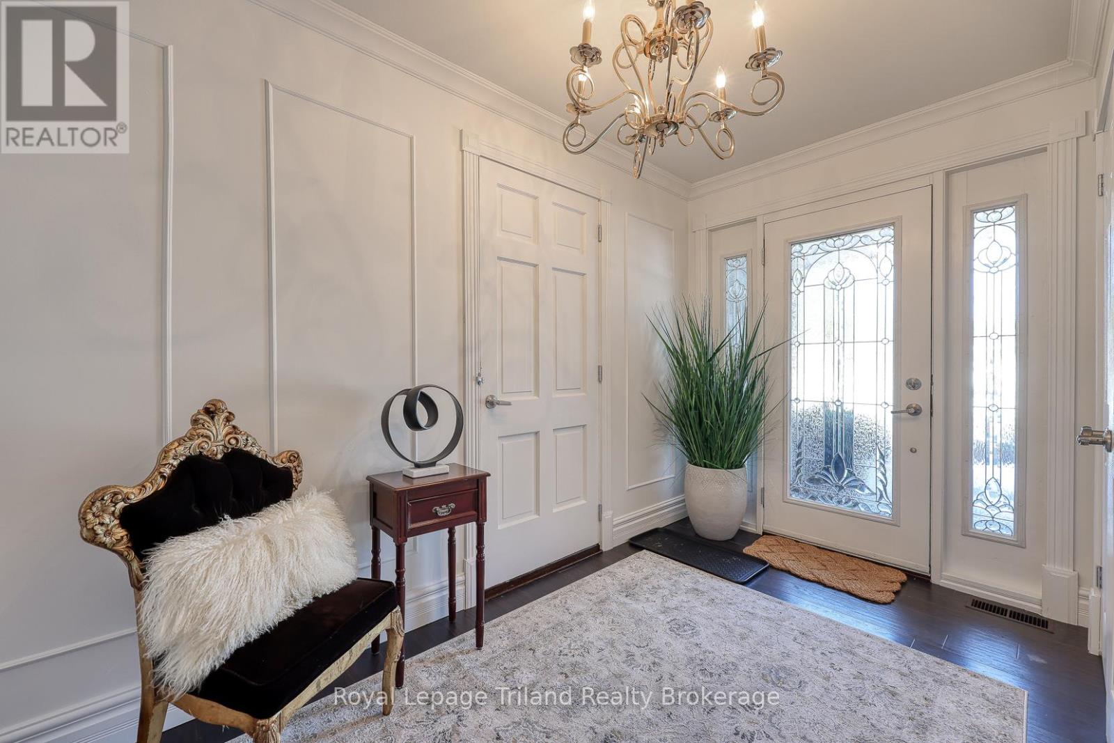 11 Princess Park Road, Ingersoll, Ontario  N5C 1X7 - Photo 5 - X12687254