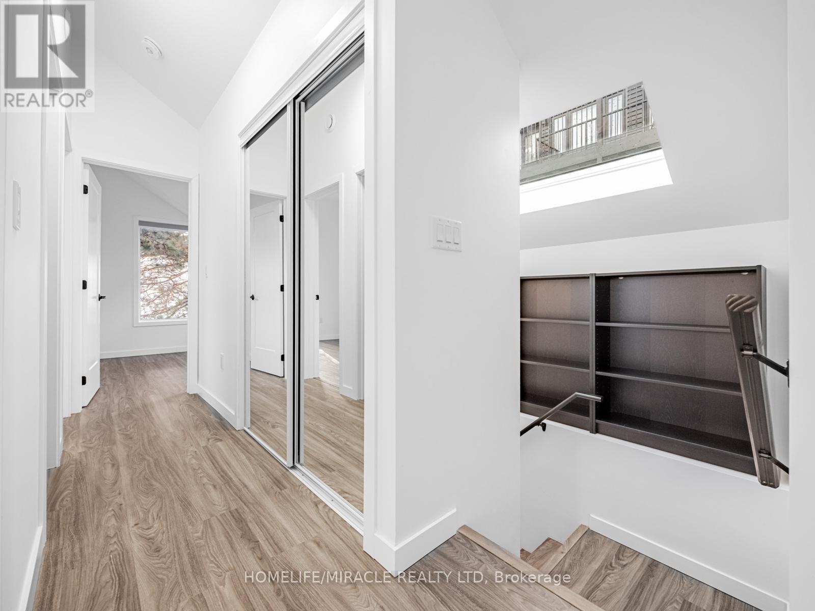 Grdn Suite - 67 Oakmount Road, Toronto, Ontario  M6P 2M3 - Photo 19 - W12637684