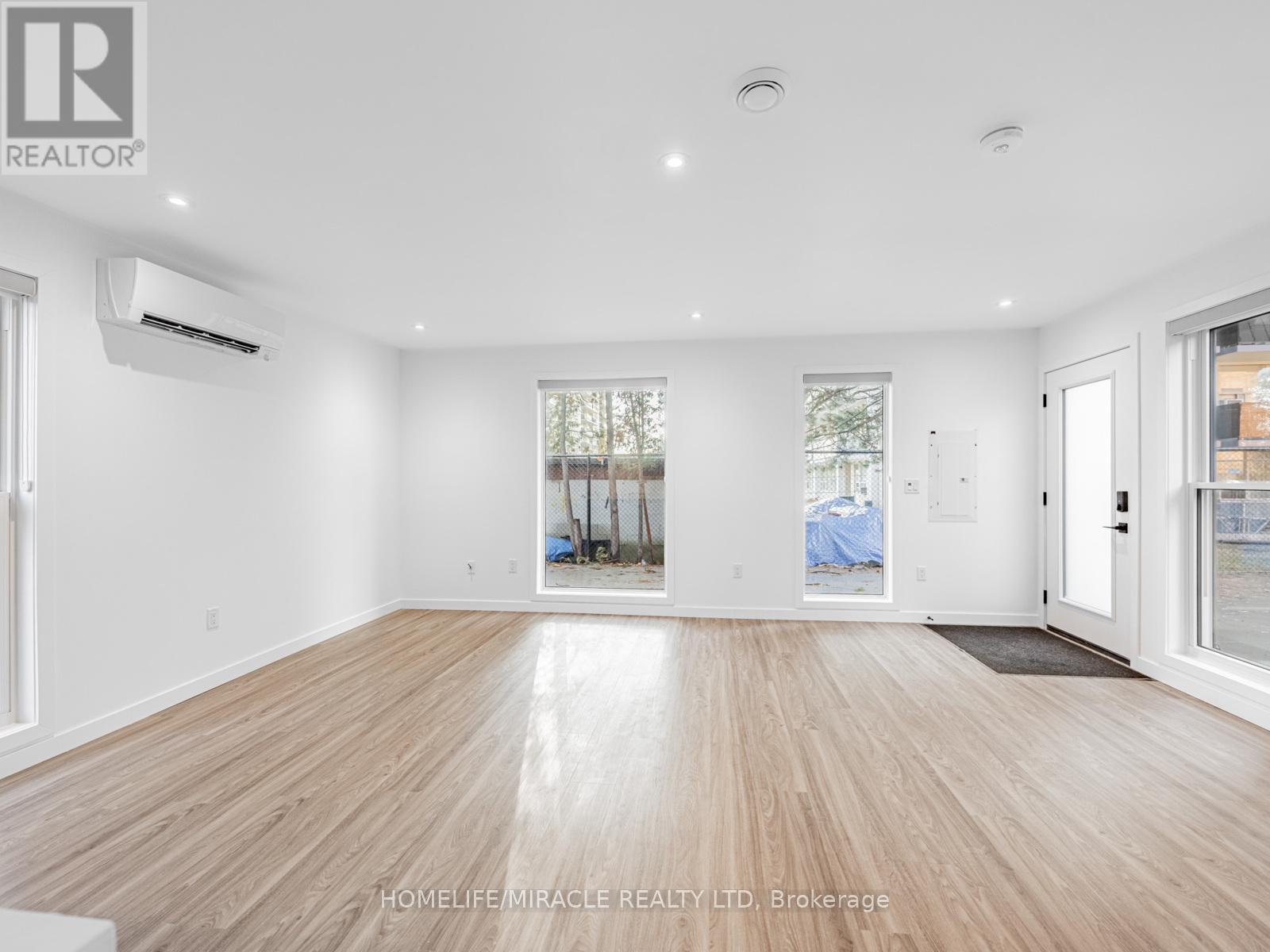 Grdn Suite - 67 Oakmount Road, Toronto, Ontario  M6P 2M3 - Photo 6 - W12637684