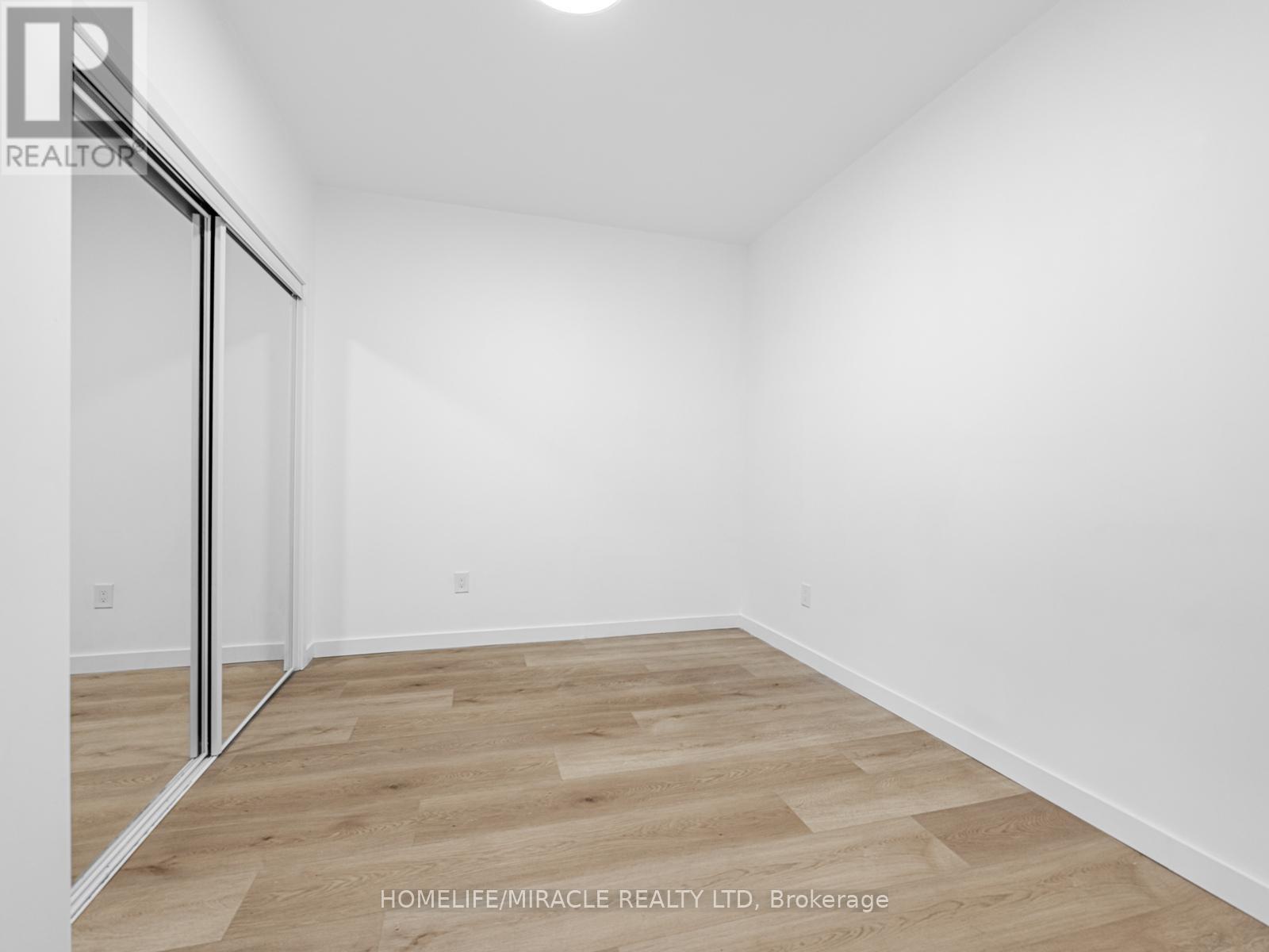 2 - 1103 Dufferin Street, Toronto, Ontario  M6H 4B5 - Photo 16 - W12656512