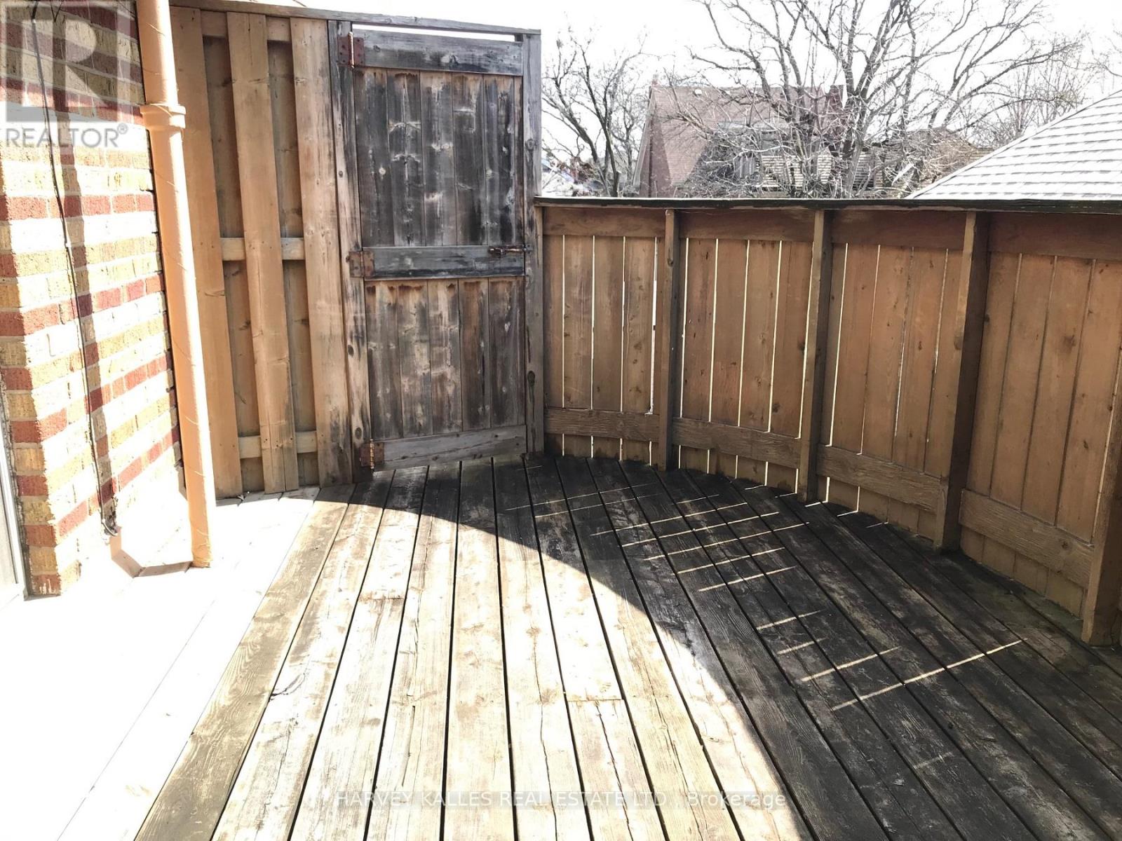 -Apt B - 3 Northcliffe Boulevard, Toronto, Ontario  M6H 3G9 - Photo 8 - W12681490