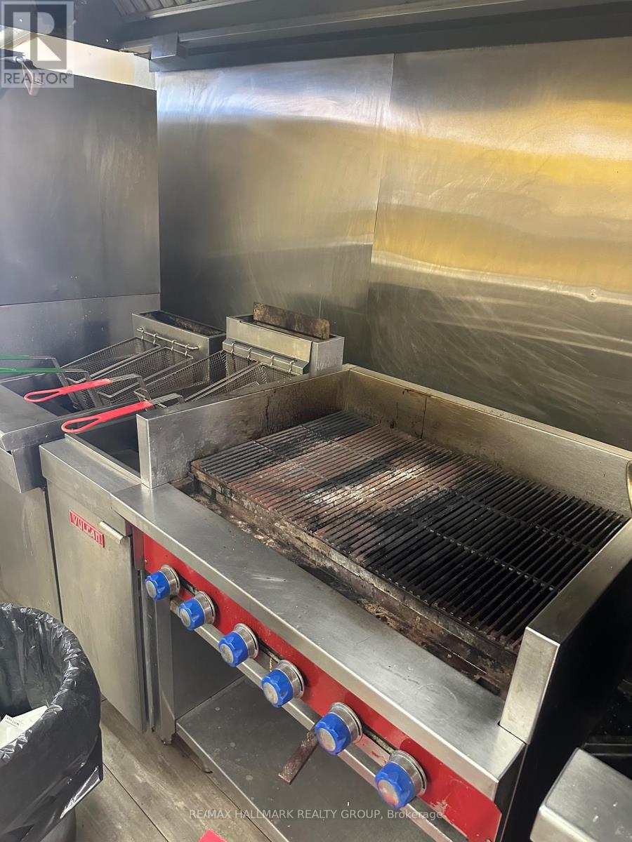 8154 JEANNE-D'ARC BLVD N BOULEVARD, Ottawa, Ontario