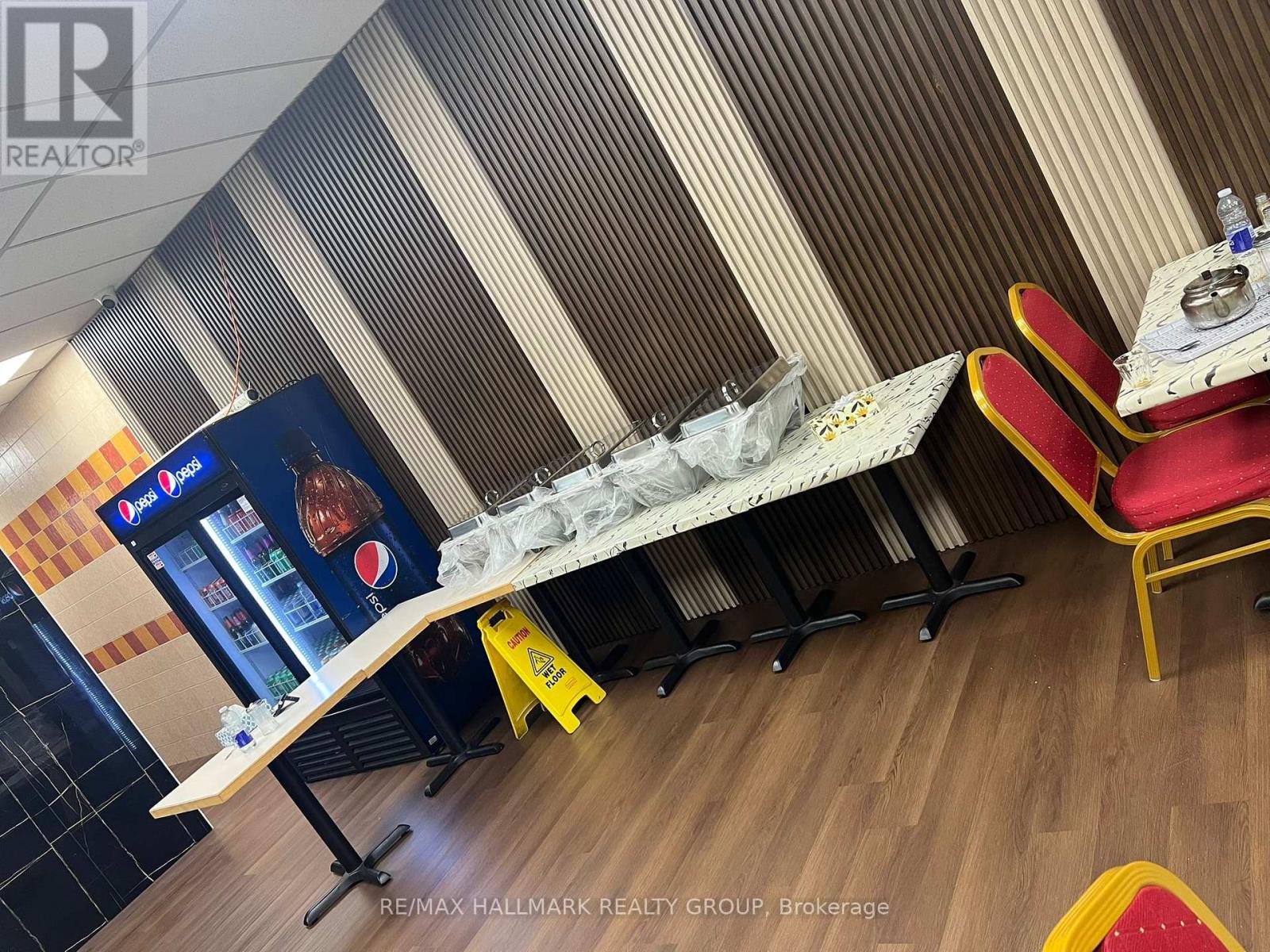 1002 - 3310 Mccarthy Road, Ottawa, Ontario  K1V 9S1 - Photo 6 - X12633502