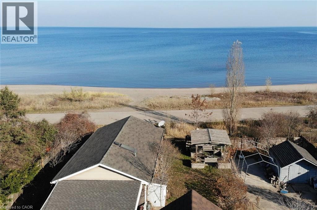 645 Beach Boulevard, Hamilton, Ontario  L8H 6X8 - Photo 2 - 40797238