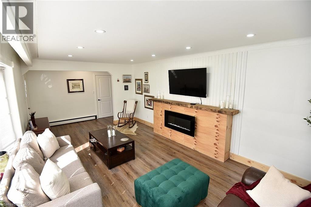 645 Beach Boulevard, Hamilton, Ontario  L8H 6X8 - Photo 4 - 40797238