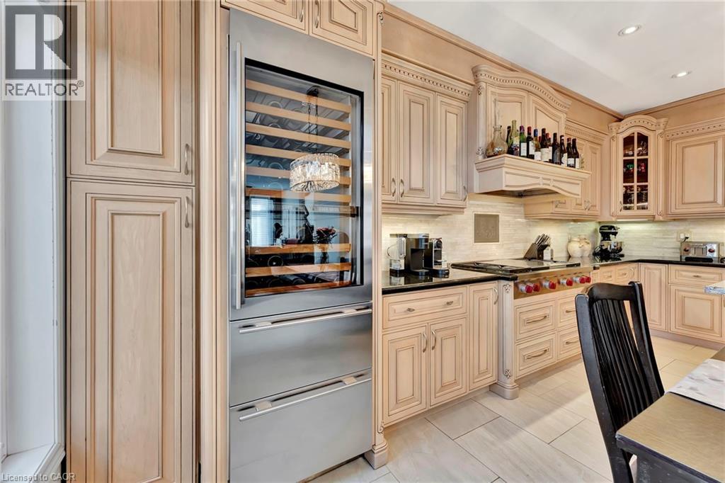 3 Rianna Court, Hamilton, Ontario  L9B 0G3 - Photo 19 - 40769543