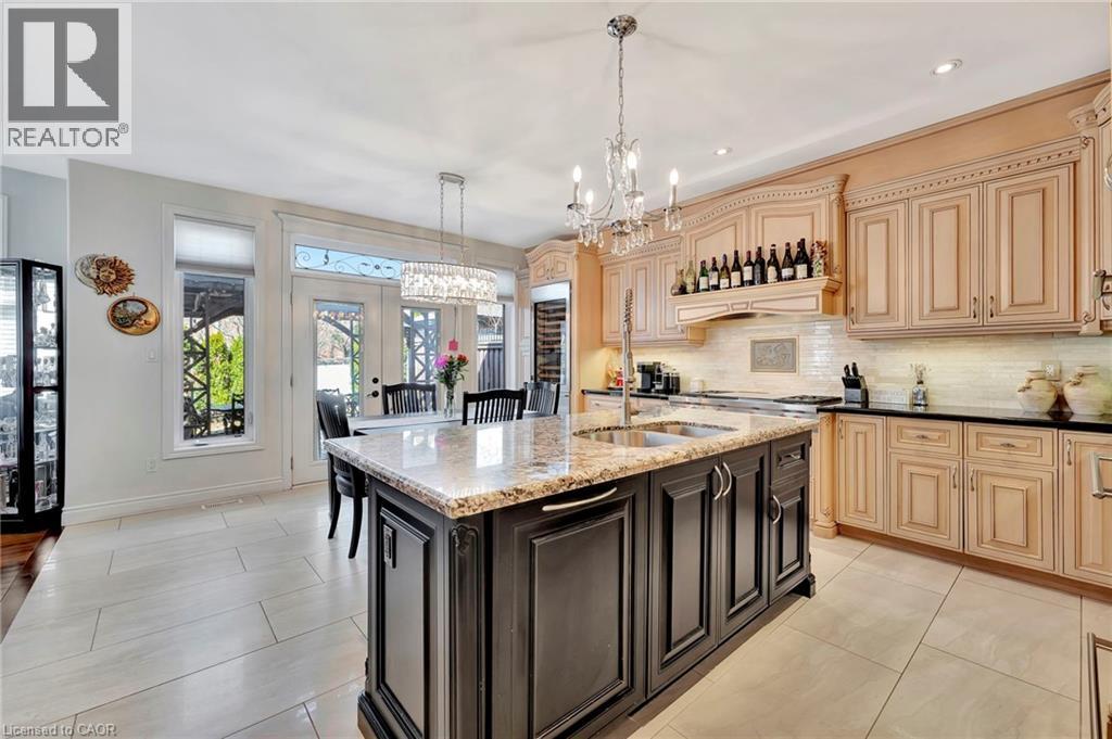 3 Rianna Court, Hamilton, Ontario  L9B 0G3 - Photo 14 - 40769543