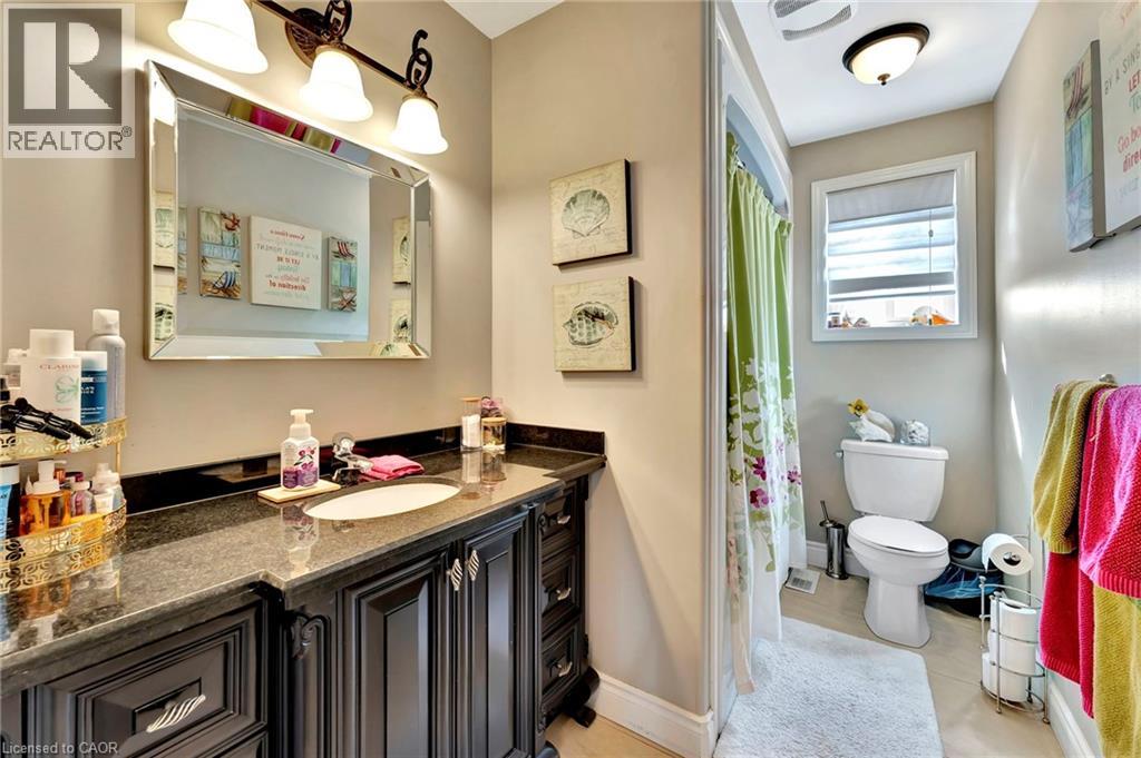 3 Rianna Court, Hamilton, Ontario  L9B 0G3 - Photo 32 - 40769543