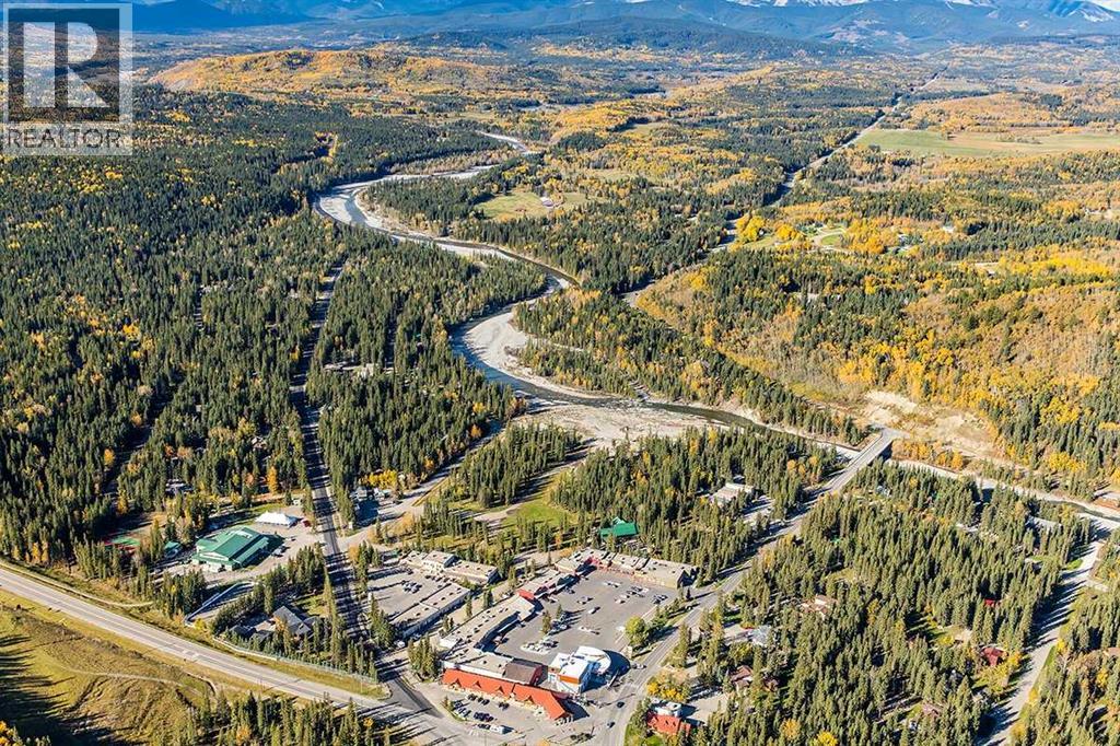 1 Bragg Creek Eats Avenue, Bragg Creek, Alberta T0L 0C5 - Photo 2 - A2259577