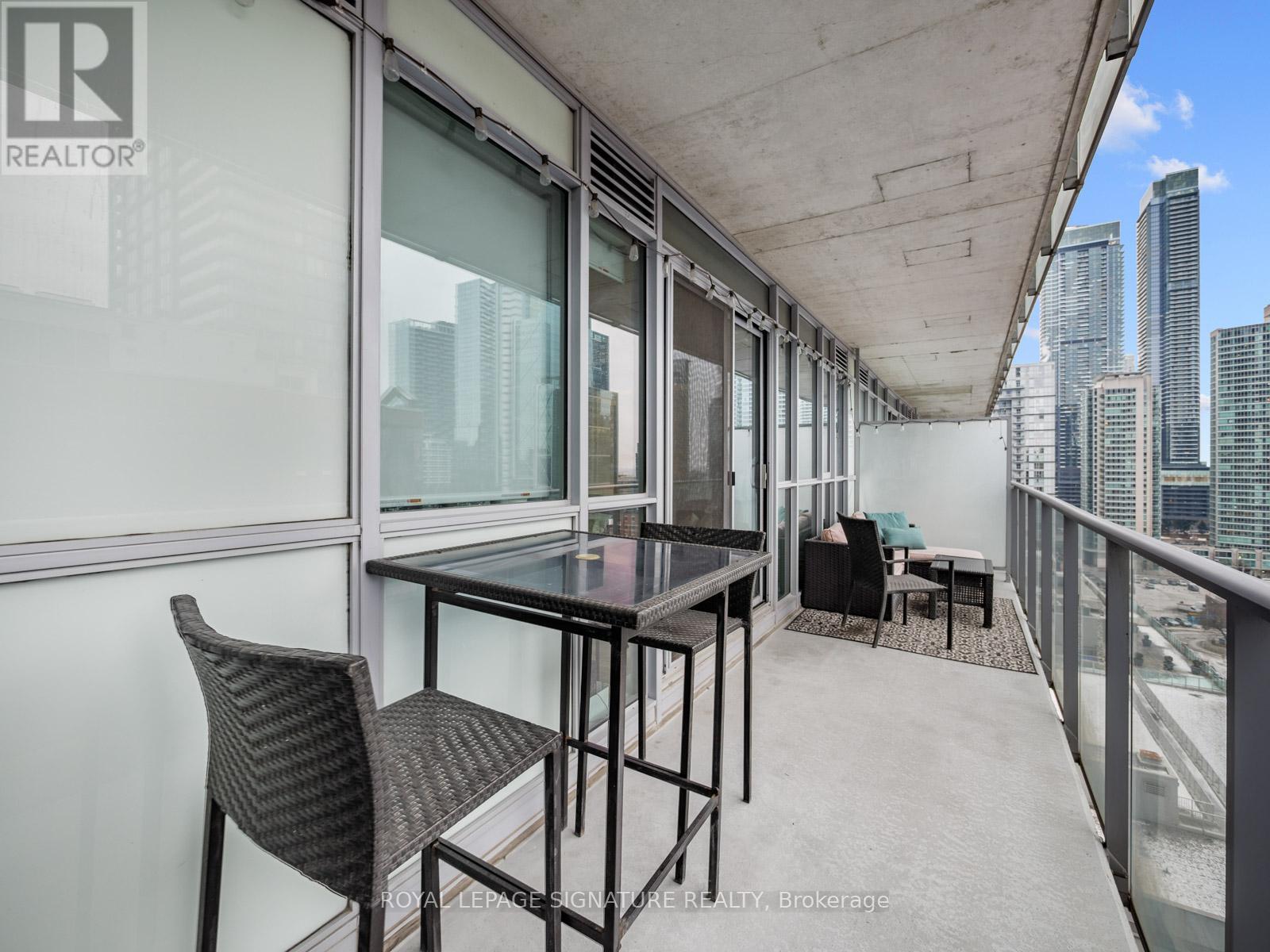 1410 - 375 King Street W, Toronto, Ontario  M5V 1K5 - Photo 12 - C12687066