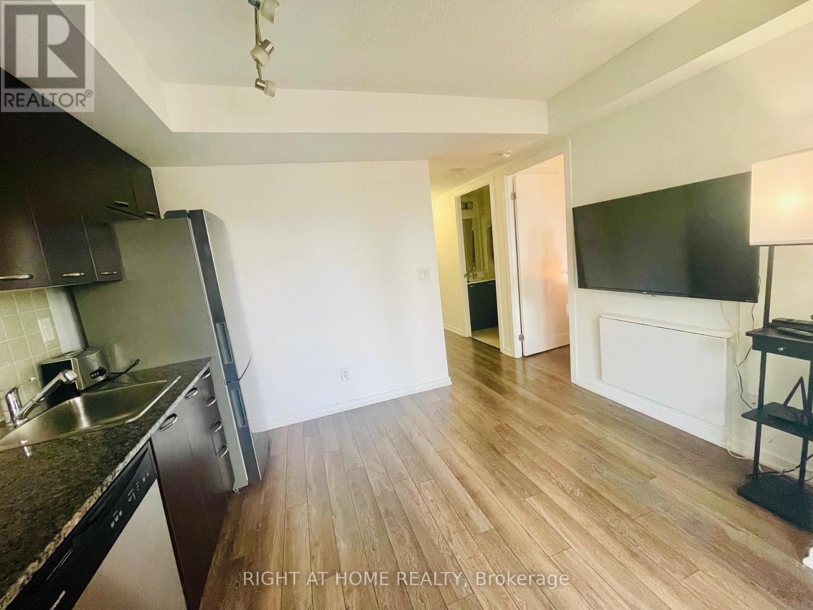 720 - 38 Joe Shuster Way, Toronto, Ontario  M6K 0A5 - Photo 12 - C12687080