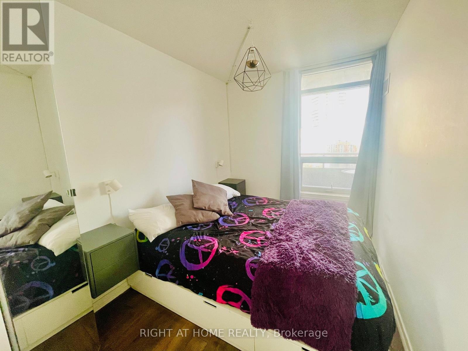 720 - 38 Joe Shuster Way, Toronto, Ontario  M6K 0A5 - Photo 16 - C12687080