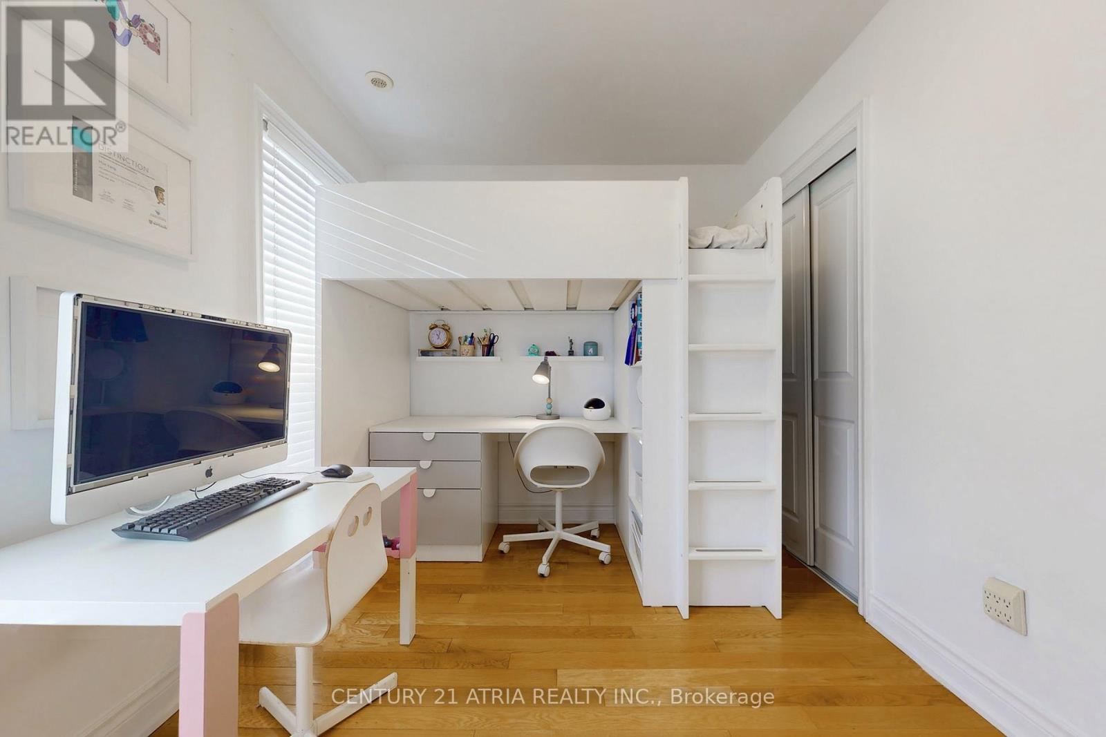 76 Hargrave Lane, Toronto, Ontario  M4N 0A4 - Photo 18 - C12687092