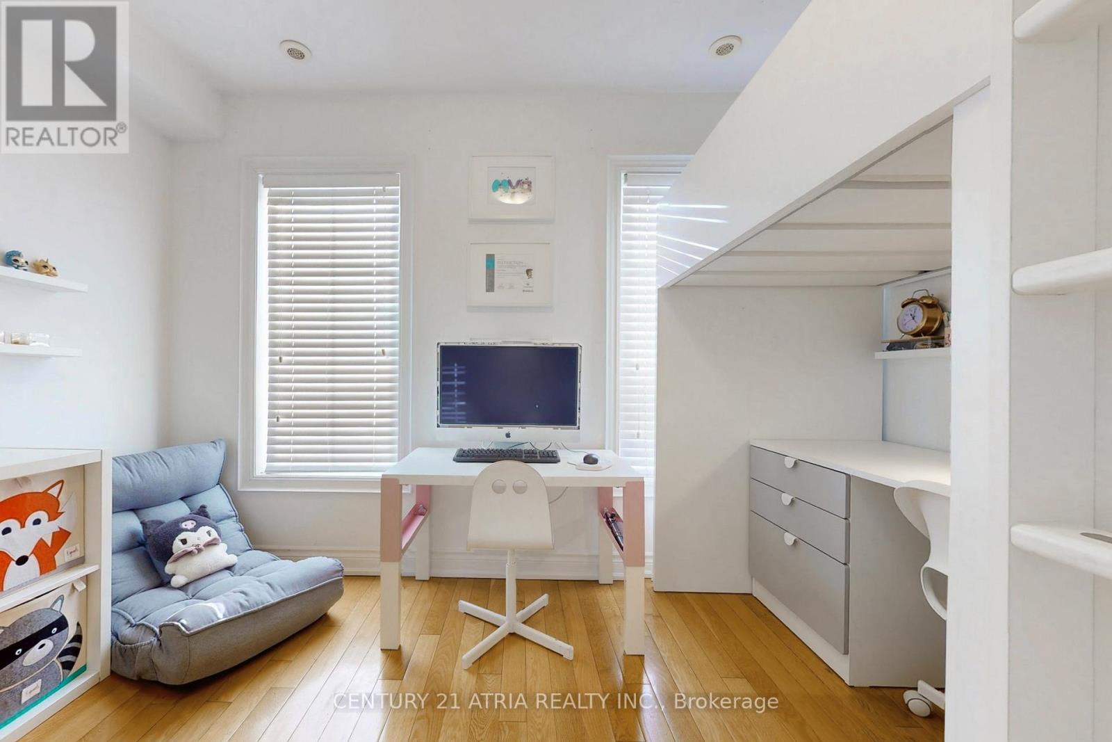 76 Hargrave Lane, Toronto, Ontario  M4N 0A4 - Photo 19 - C12687092