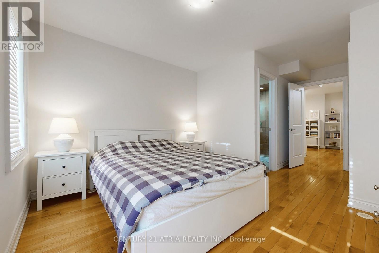 76 Hargrave Lane, Toronto, Ontario  M4N 0A4 - Photo 29 - C12687092