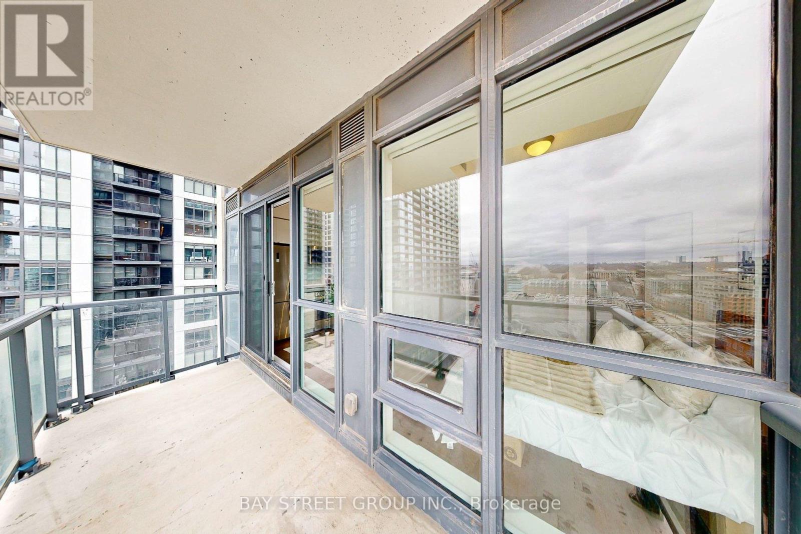 1410 - 49 East Liberty Street, Toronto, Ontario M6K 0B2 - Photo 2 - C12687142