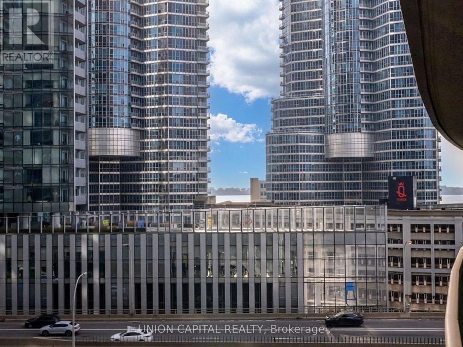 1007 - 19 Grand Trunk Crescent, Toronto (Waterfront Communities), Ontario  M5J 3A3 - Photo 28 - C12687152