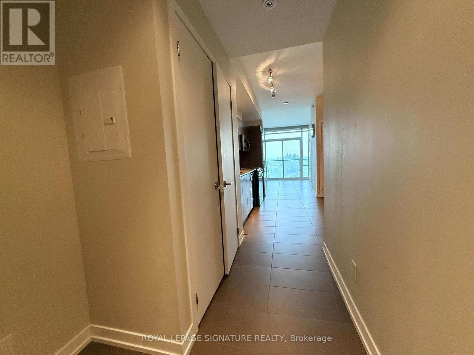 2113 - 170 Fort York Boulevard, Toronto, Ontario  M5V 0E6 - Photo 2 - C12687170