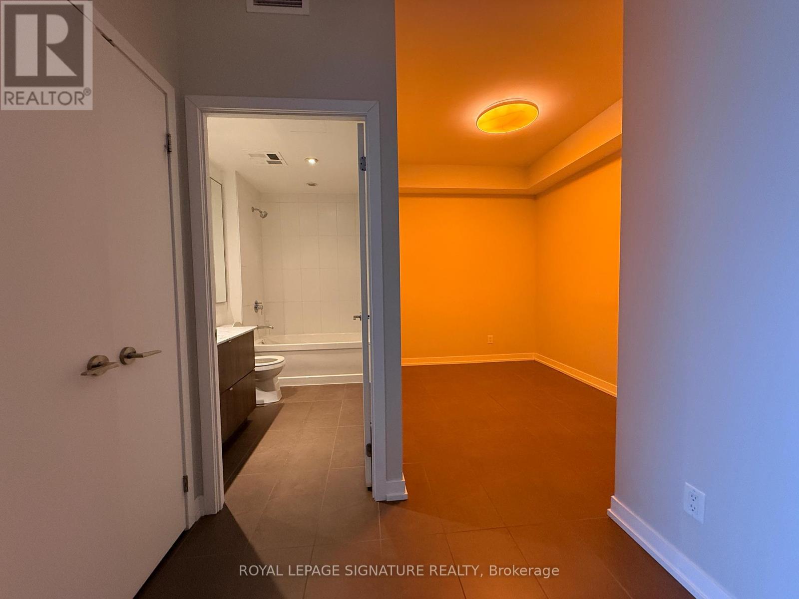 2113 - 170 Fort York Boulevard, Toronto, Ontario  M5V 0E6 - Photo 8 - C12687170