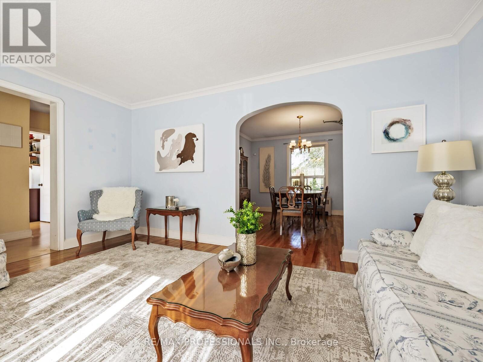 55 Craigmore Crescent, Toronto, Ontario  M2N 2Y6 - Photo 5 - C12687184