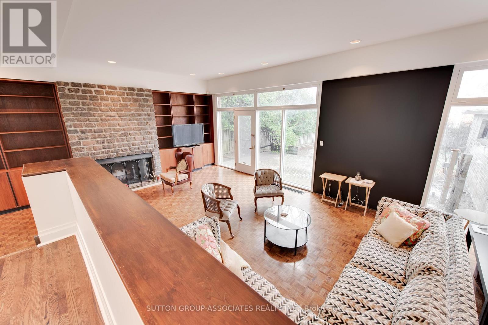 36 Shallmar Boulevard, Toronto, Ontario  M6C 2J9 - Photo 1 - C12687206