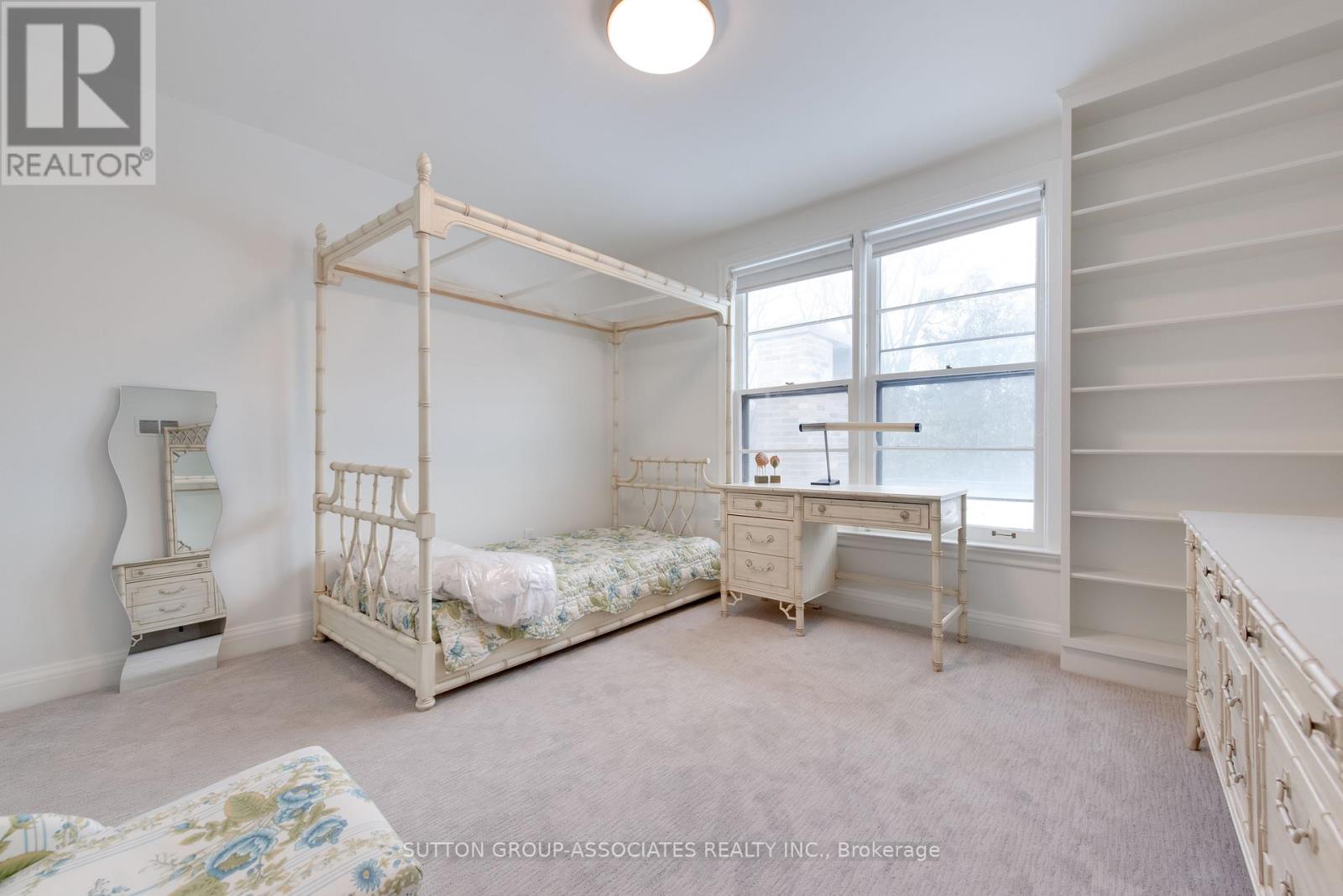 36 Shallmar Boulevard, Toronto, Ontario  M6C 2J9 - Photo 14 - C12687206