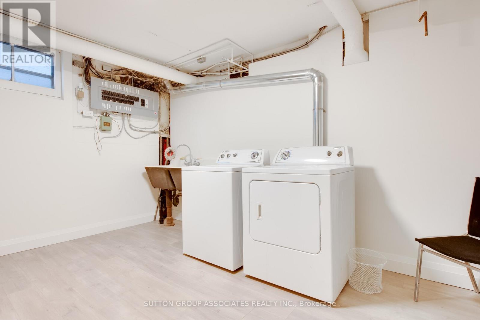 36 Shallmar Boulevard, Toronto, Ontario  M6C 2J9 - Photo 20 - C12687206