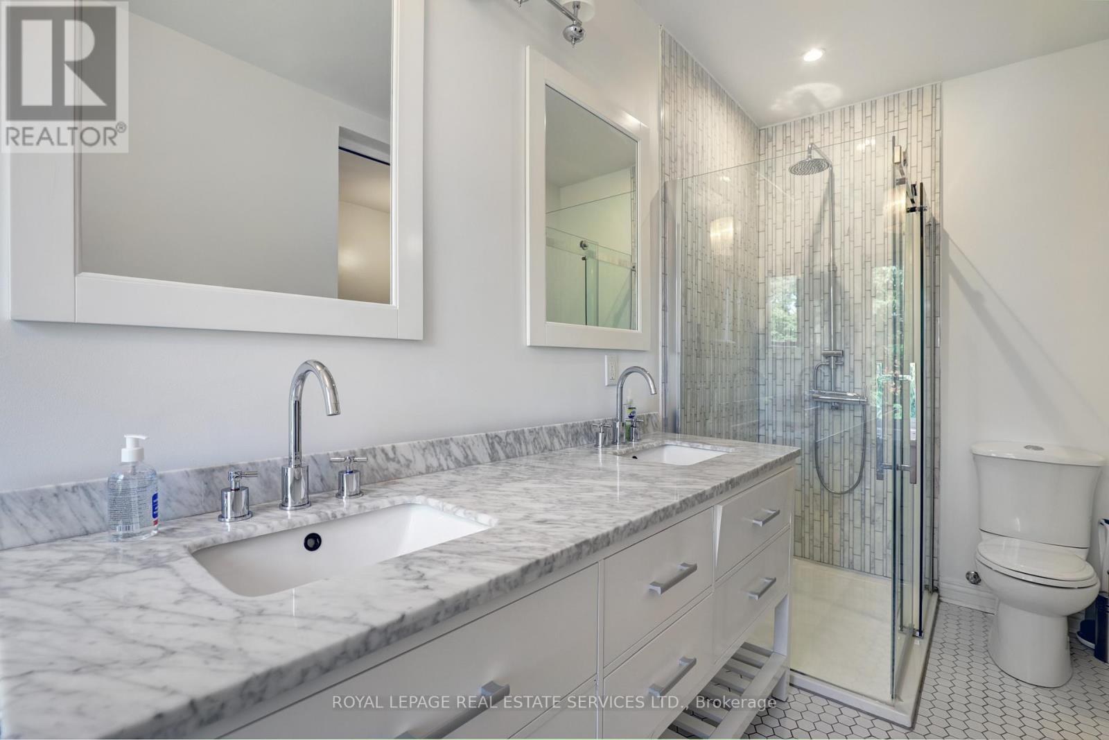 755 Euclid Avenue, Toronto, Ontario  M6G 2V3 - Photo 12 - C12687222