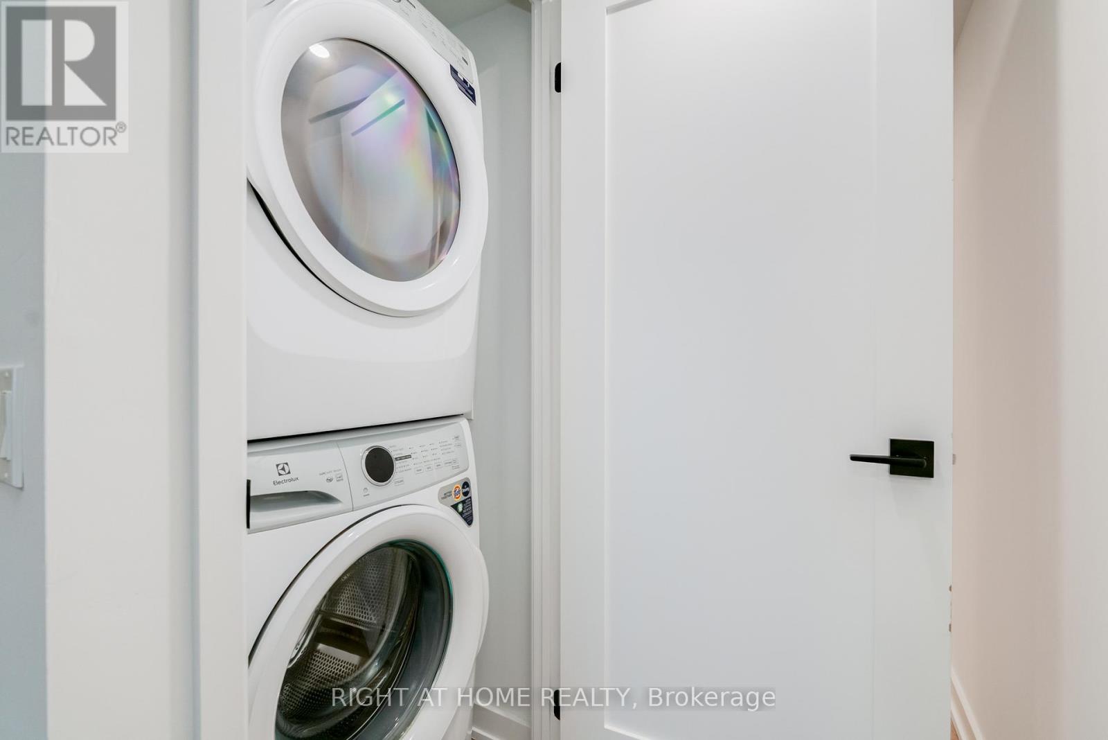 411 - 897 College Street W, Toronto, Ontario  M6H 2C2 - Photo 18 - C12687356