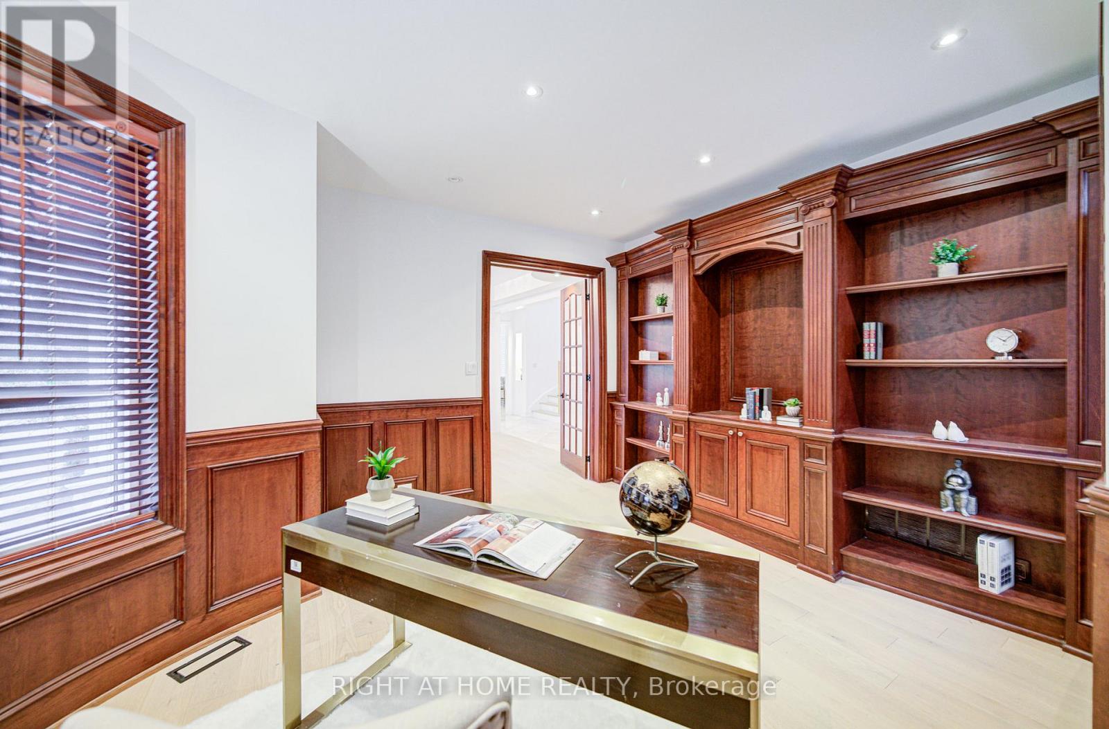 125 Kingsdale Avenue, Toronto, Ontario  M2N 3W5 - Photo 10 - C12687360