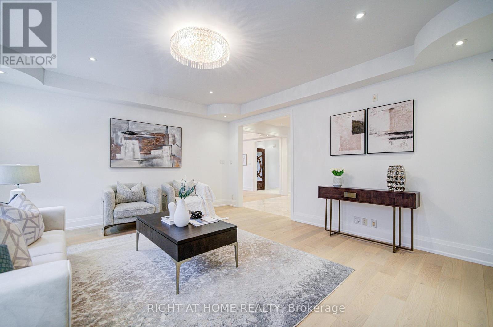 125 Kingsdale Avenue, Toronto, Ontario  M2N 3W5 - Photo 14 - C12687360