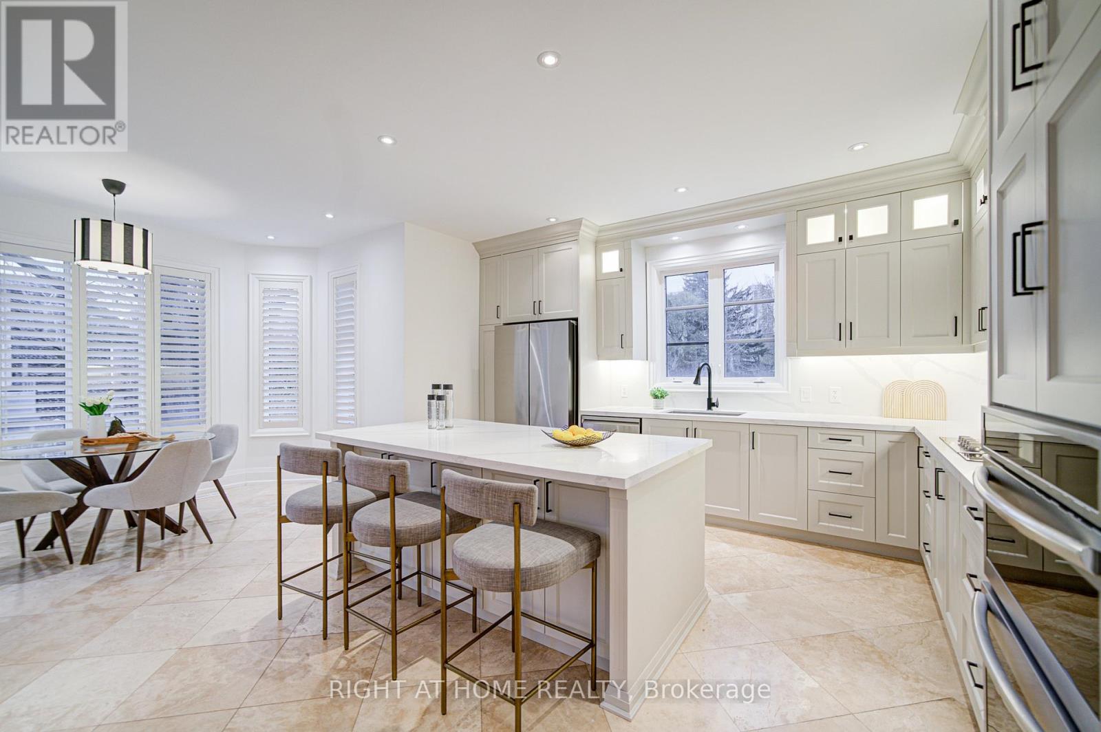 125 Kingsdale Avenue, Toronto, Ontario  M2N 3W5 - Photo 19 - C12687360